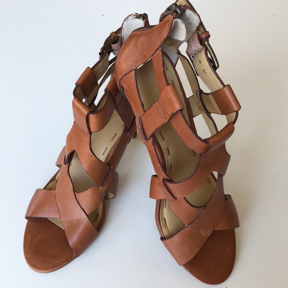 NINE WEST OPEN TOE HIGH HEEL